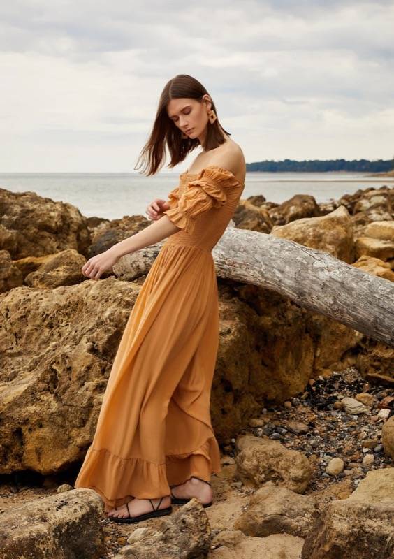 RESORTWEAR Lora Kleid Sand Cyber Monday