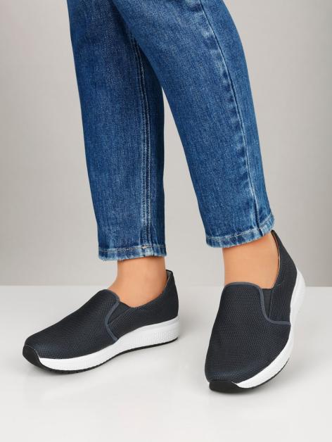 Vamos Active Sportschuh mit seitlichen Elastikeinsätzen Artikelnummer: 1807203 Super Sparpreis