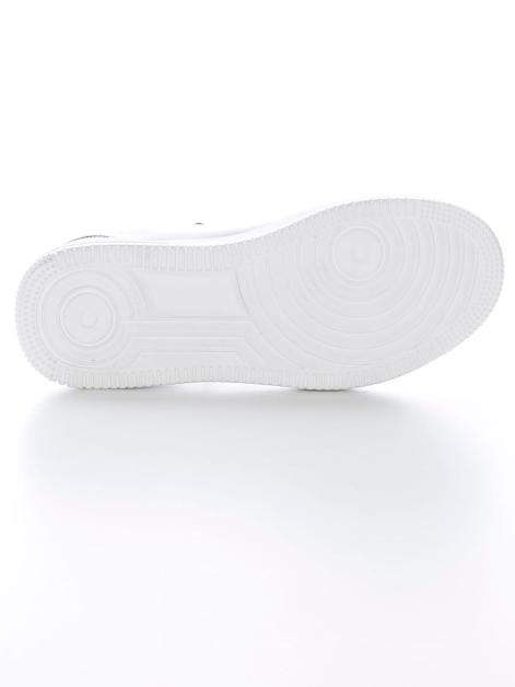 24 Hours Sneaker inLack-Optik Artikelnummer: 1892416 Cyber Monday