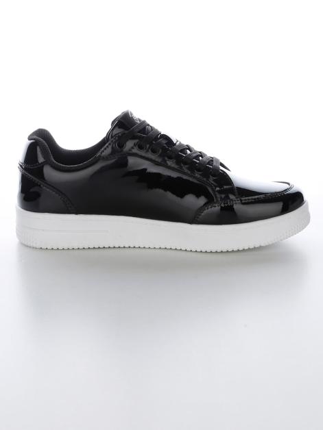 24 Hours Sneaker inLack-Optik Artikelnummer: 1892416 Cyber Monday