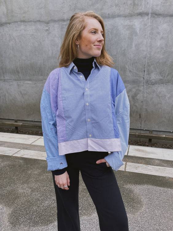 Nonoi Studio Blouson // Hellblau + Flieder // Onesize Vatertagsangebot