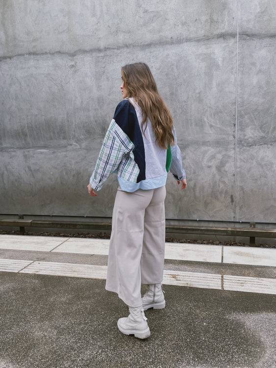 Nonoi Studio Blouson // Grün + Hellblau // Onesize Valentinstagsangebot