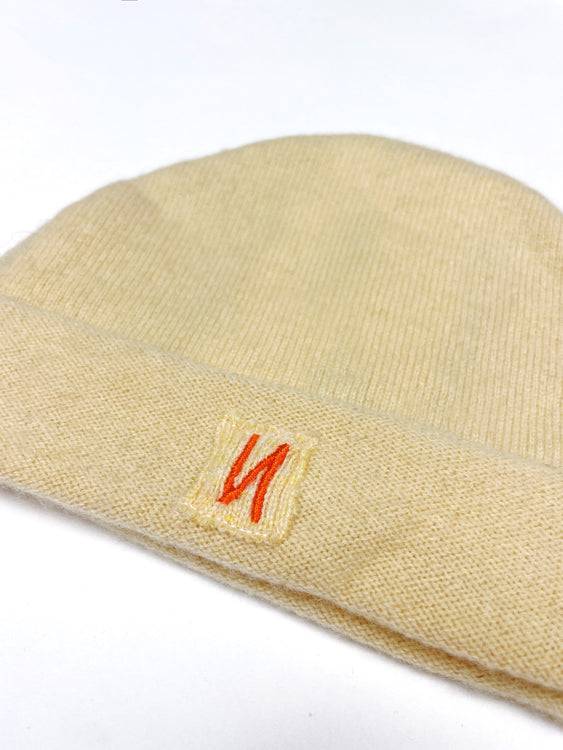 Nonoi Studio BEIGE KINDERMÜTZE "LITTLE CHICAGO" AUS KASCHMIR Kostenlose Rückgabe