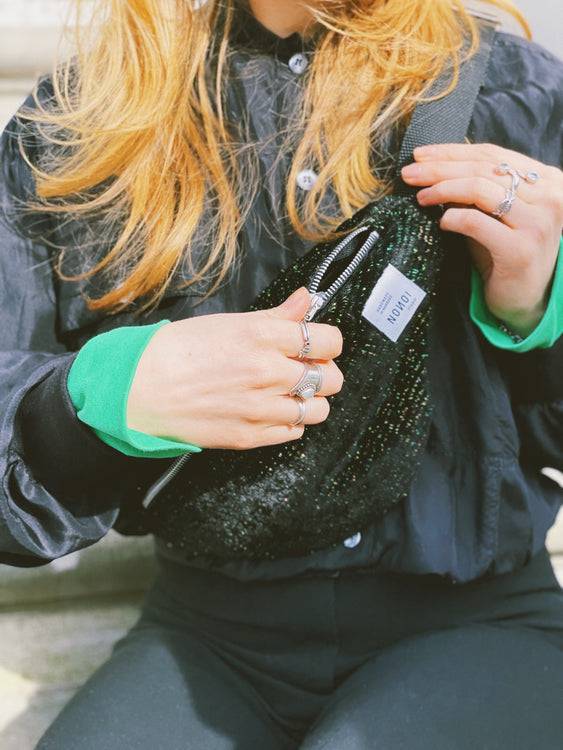 Nonoi Studio Bauchtasche BENJA // Schwarz + Glitzer Zeitbegrenzte Promotion
