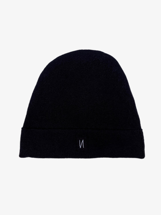 Nonoi Studio SCHWARZE MÜTZE "GENF" AUS KASCHMIR // UNISEX 2025