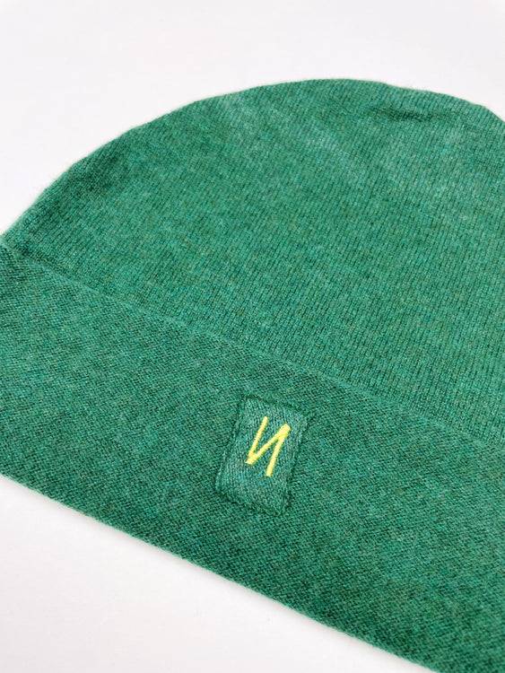 Nonoi Studio BLATTGRÜNE MÜTZE "DEHLI" AUS WOLLE // UNISEX Limitierter Zeitrabatt