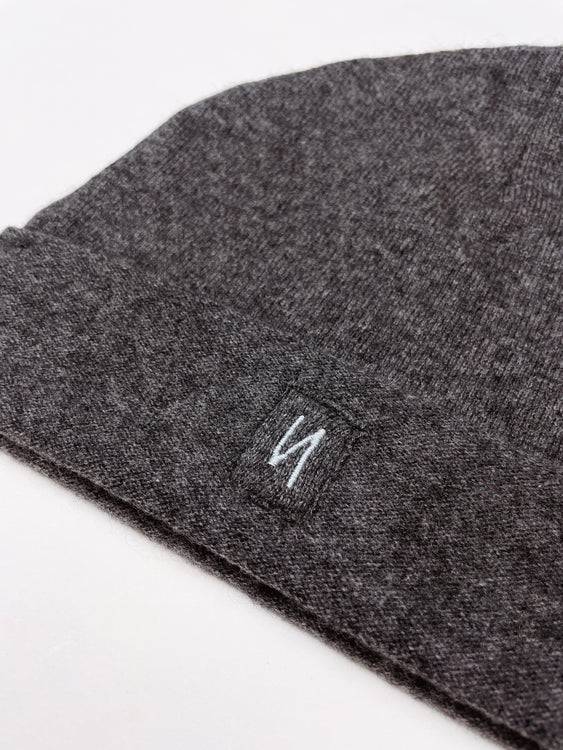Nonoi Studio MÜTZE GRAU "TOKYO" AUS KASCHMIR // UNISEX Rabatt