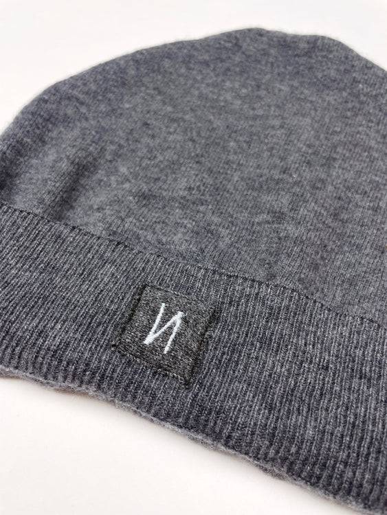 Nonoi Studio MÜTZE GRAU "ATULA" AUS WOLLE // UNISEX Günstig kaufen