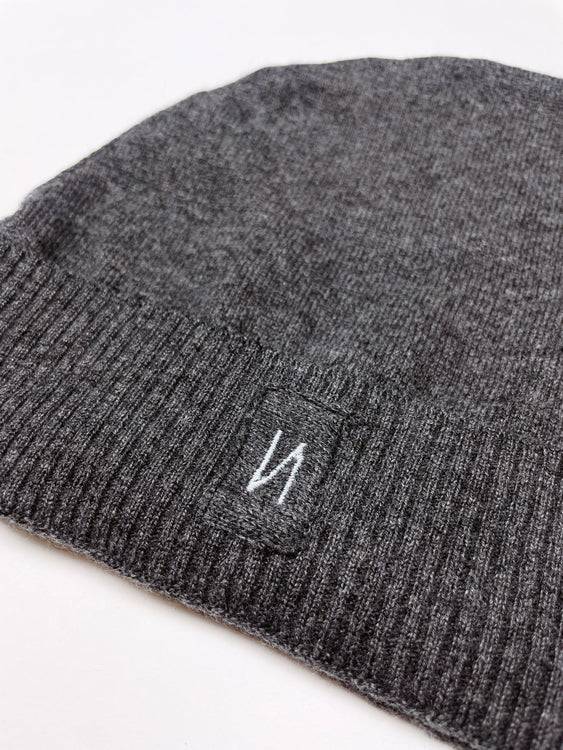 Nonoi Studio MÜTZE GRAU "TOKYO" AUS WOLLE // UNISEX Exklusivangebot