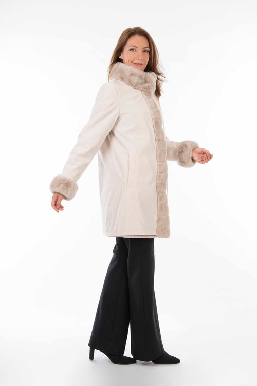 Petite M. Kunstpelz Jacke zum Wenden Creme Vatertagsangebot