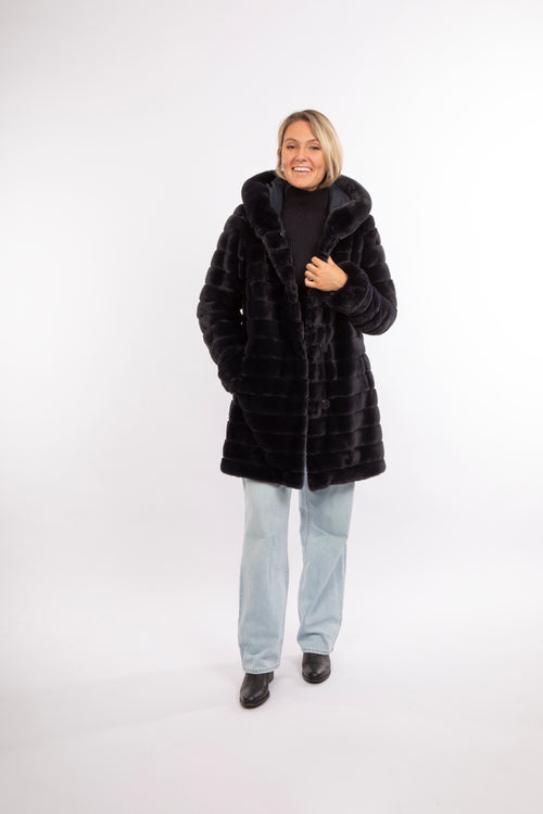 Petite M. Kunstpelz Jacke reversible in Dunkelblau Lagerräumung