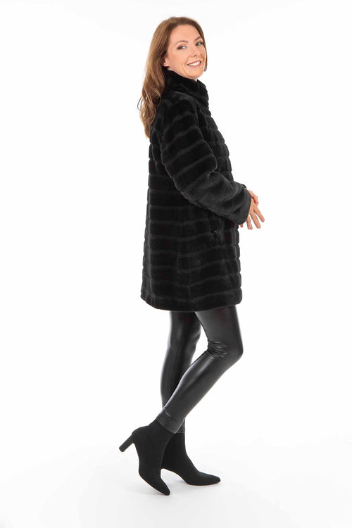 Petite M. Kunstpelz Jacke zum Wenden Schwarz Top Angebot