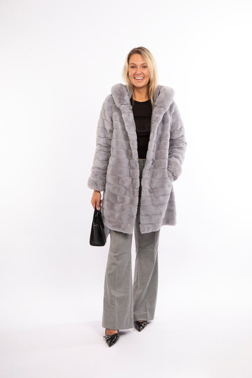Petite M. Kunstfell WendeJacke in Platinum Grau Exklusive Angebote