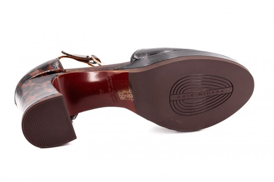Riccardo Cartillone Chie Mihara DAMAHO45 nero Cyber Monday