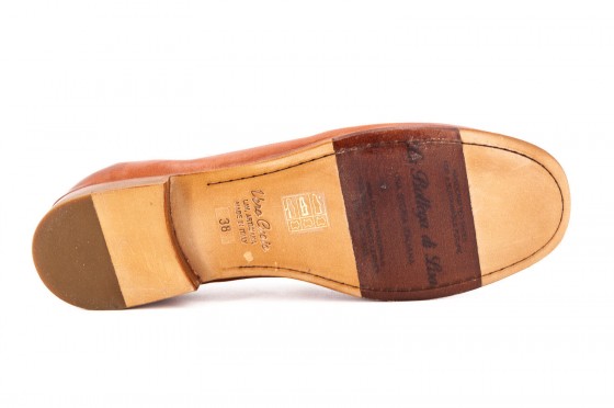 Riccardo Cartillone La bottega di Lisa 5211/L24 cuoio Letzter Tag