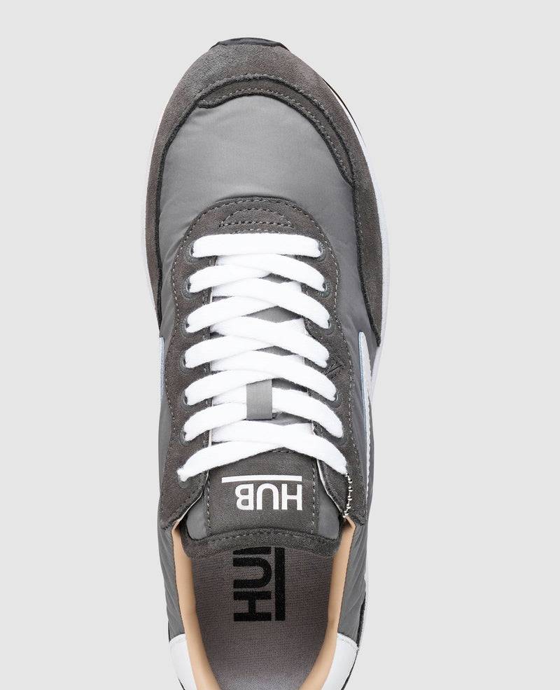 Shoepassion Moderner Sneaker für Herren von Hub Shoepassion Exklusivangebot