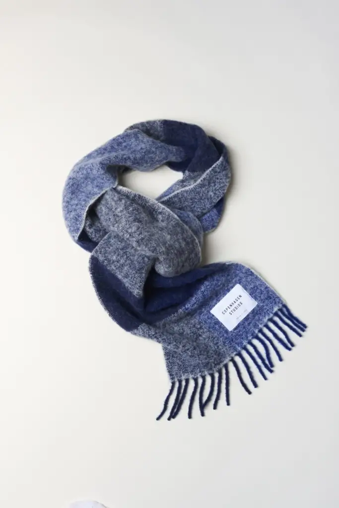 Studio Copenhagen CPH SHAWL 4 wool mix royal blue Fabrikverkauf