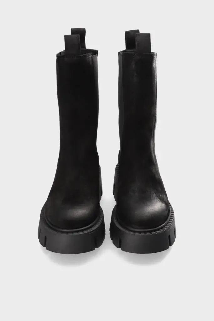 Studio Copenhagen CPH139 waxed suede black Exklusivangebot