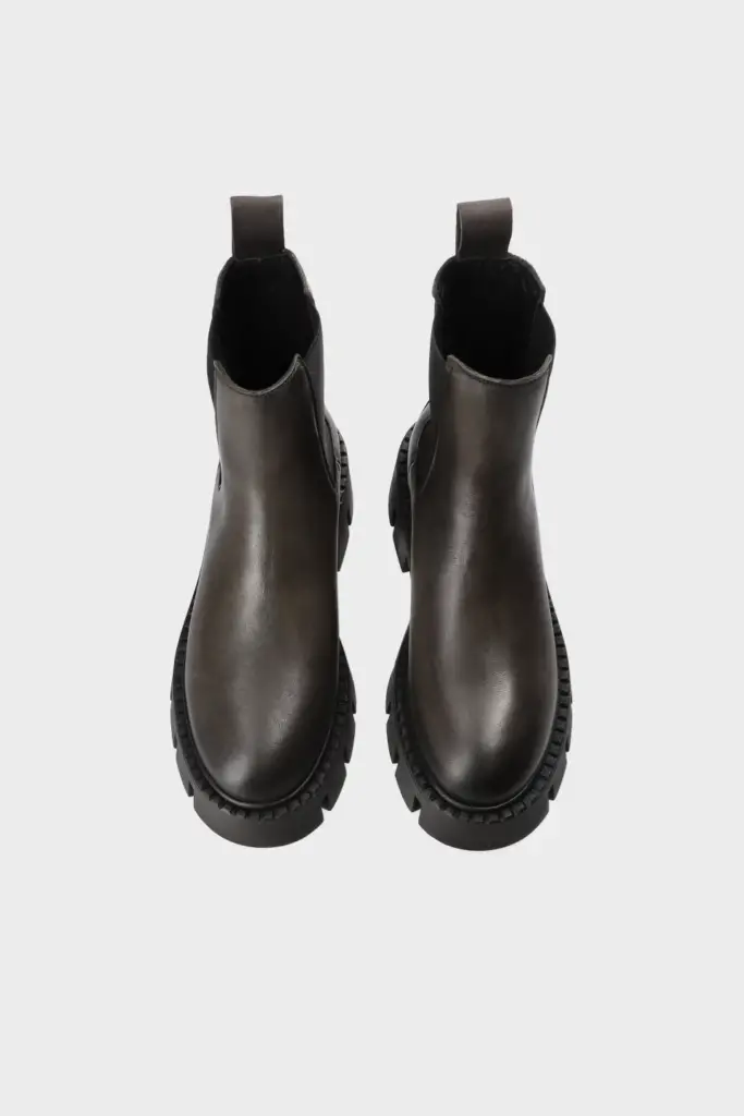 Studio Copenhagen CPH137 vintage vitello off black Sonderangebot der Fabrik